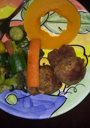 A picture of Oven baked meat balls.