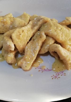 A picture of Lemon Chicken Strips.