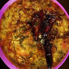 A picture of Dal Palak.