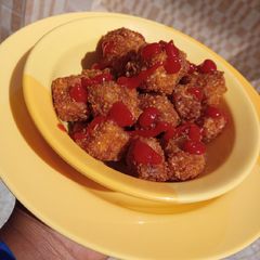 A picture of Cheesy chicken bites.