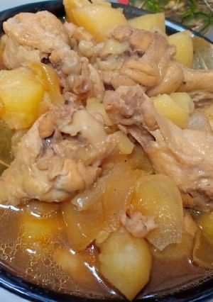 A picture of Pineapple Chicken Adobo.