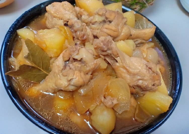 How to Prepare Super Quick Pineapple Chicken Adobo