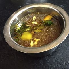 A picture of Tamarind kadhi.
