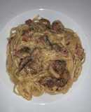 Pasta con hongos, bacon y trufas