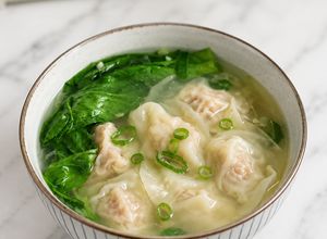 Foto resep Pangsit rebus - Wonton Isi Ayam Udang