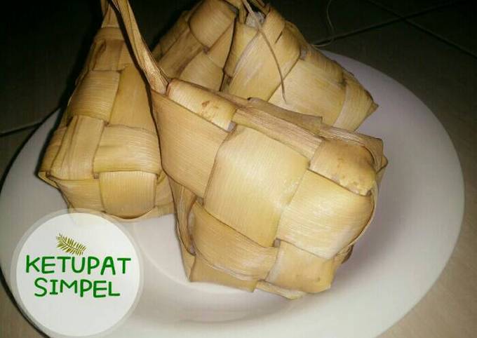 Ketupat fresto