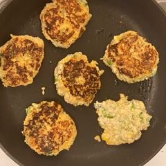 Dahi ke kabab (veg) A picture of Dahi ke kabab (veg).