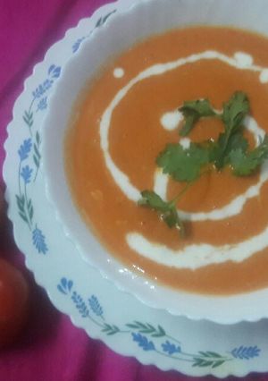 হেলদি ক্রিমি টম্যাটো স্যুপ (healthy creamy tomato soup recipe in Bengali) রেসিপির প্রধান ছবি