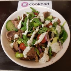 A picture of My Roast Lamb Salad. 😁.