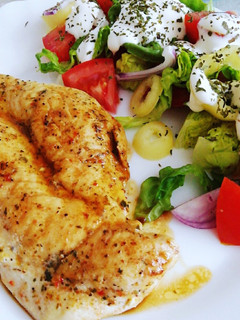 Souvlaki fűszeres grillcsirkemell 🐔 recept fotója