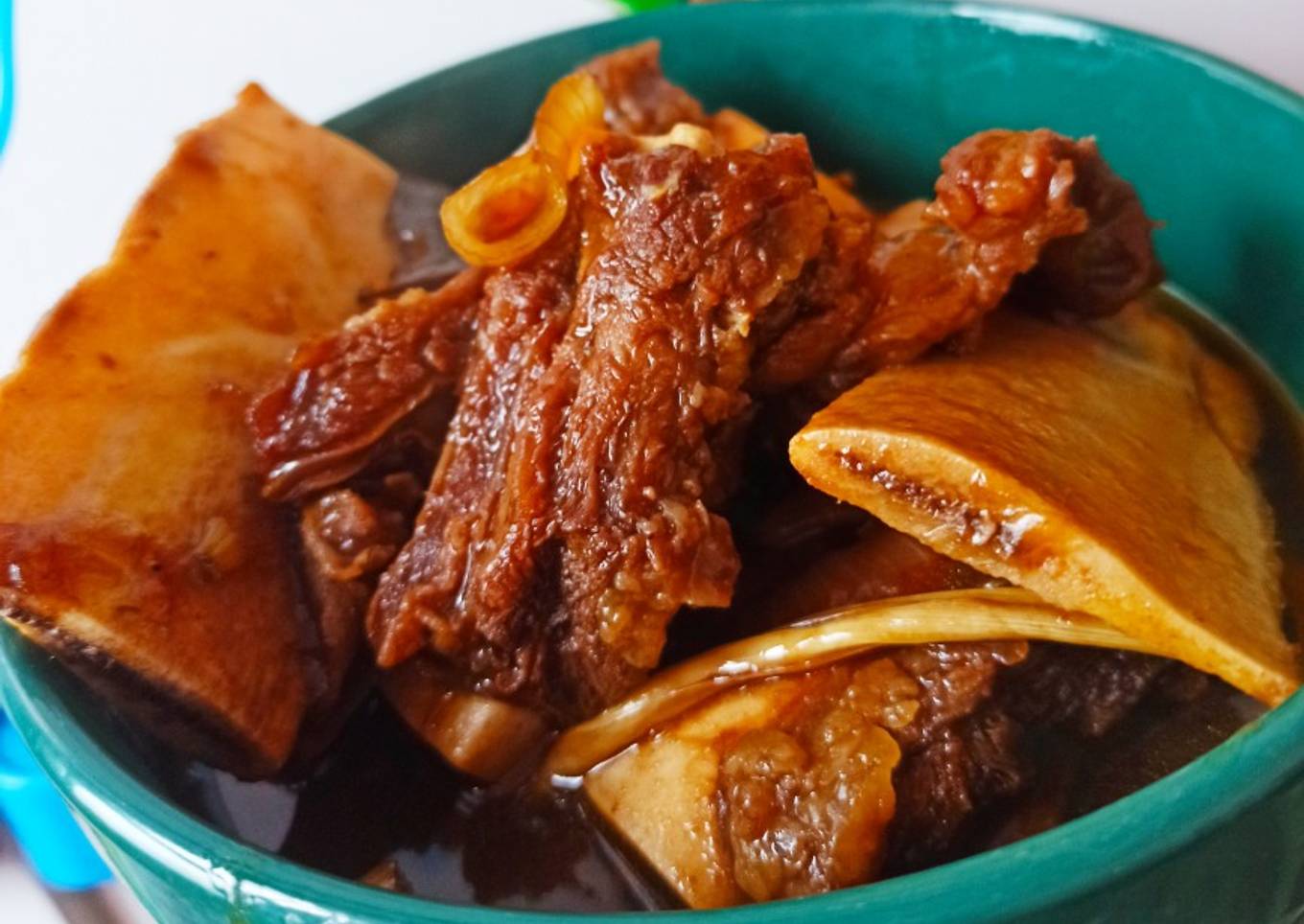 Iga sapi saos mentega