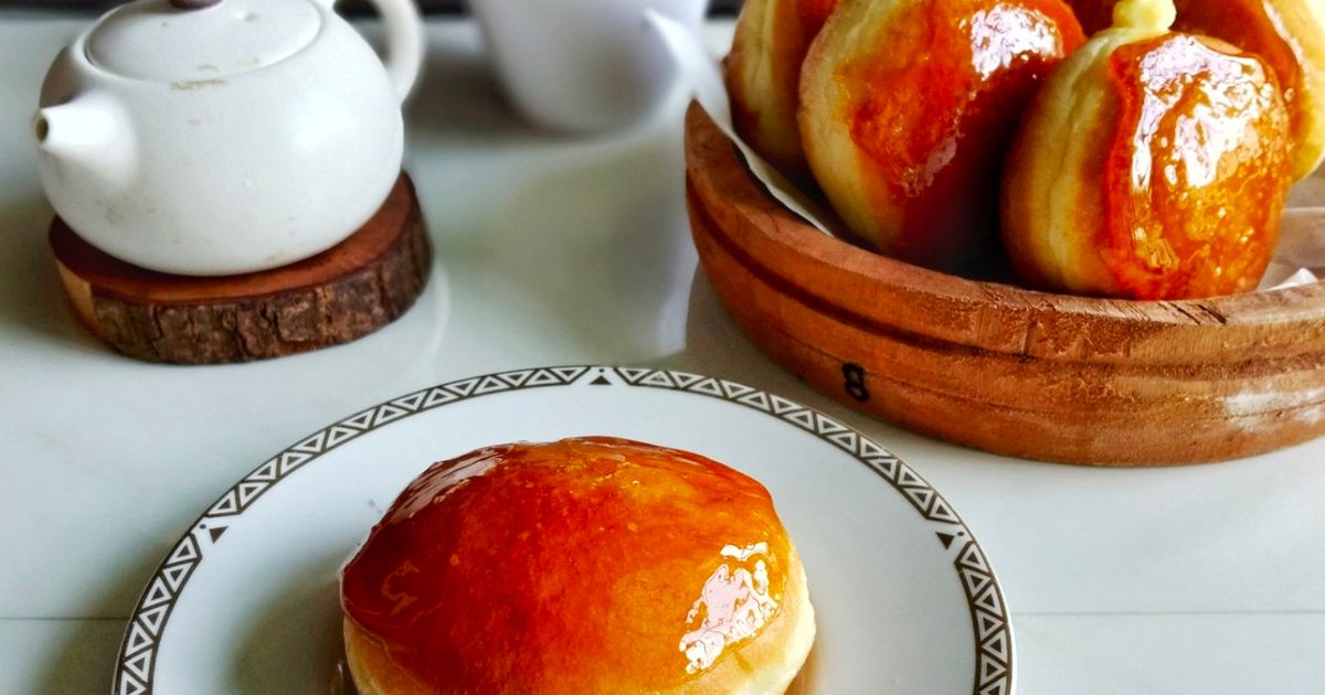 Creme Brulee Bomboloni