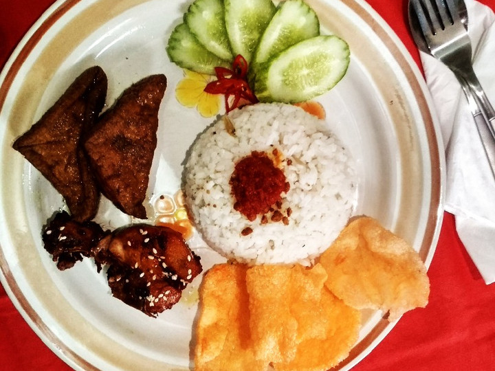 Resep: Nasi Uduk Teri Medan Irit Anti Gagal