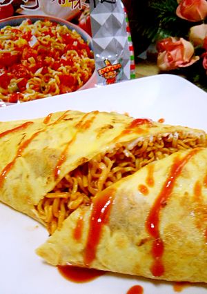 【味王泡麵創意秀】蛋包香辣拌麵 的食譜成品照片
