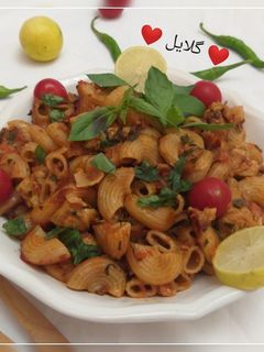 عکسی از دستور پاستا با سس گوجه و ریحان 😋