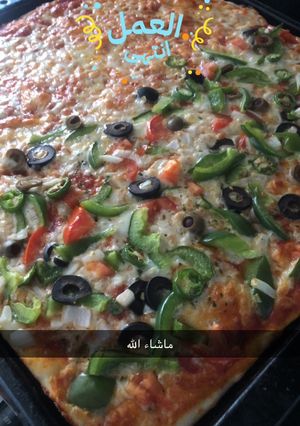 صورة لوصفة بيتزاء خضار وجبن