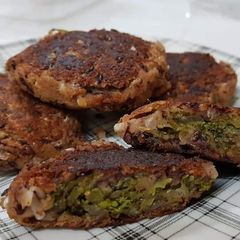 A picture of Stuffed rajma kebabs.