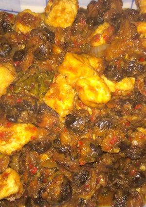 Foto resep Oseng Mercon Kerang dan Tahu