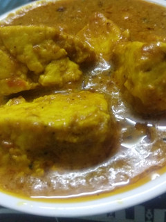 शाही पनीर बटर मसाला (Shahi paneer butter masala recipe in Hindi) रेसिपी मुख्य फोटो