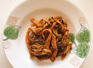 Hình của món Nấm bào ngư xào sả ớt chay.