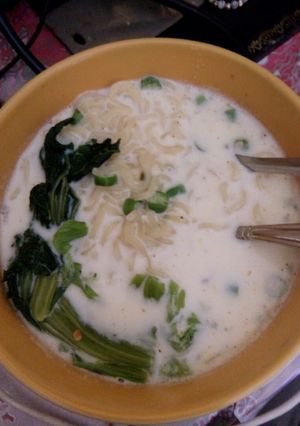 Foto resep Indomie Kuah Susu