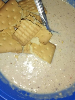 A picture of Milk n milo cold beverage.