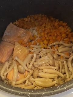 Foto resep Nasi Salmon Rice Cooker ala Jepang