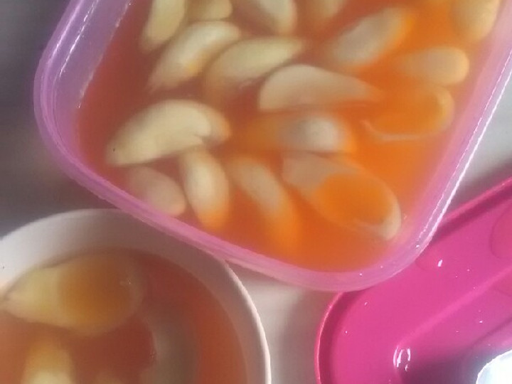 Bagaimana Menyiapkan Asinan salak yang Lezat Sekali