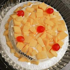 A picture of Mango Tres leeches Cake 🥭.