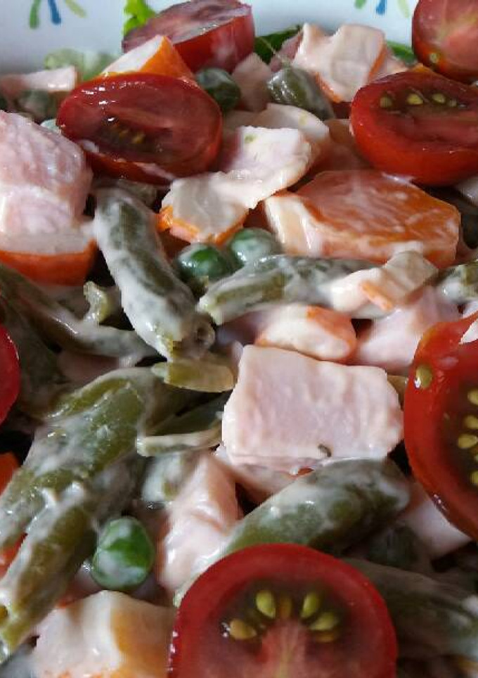 Una foto de Ensalada de mar y montaña