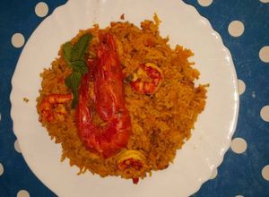 صورة لوصفة أرز بالجمبري (البايلا) على طريقتي