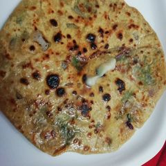 A picture of Aloo ka Paratha.