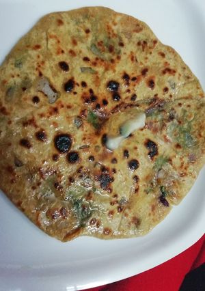 A picture of Aloo ka Paratha.