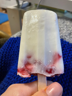 Una foto de Paleta de helado sabor cheesecake