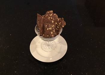 Easiest Way to Recipe Yummy Milk Chocolate Caramel Swirl Bark