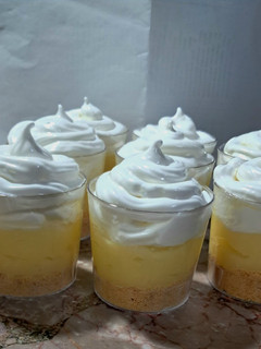 Una foto de Postres lemon pie