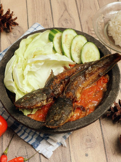 Foto resep Pecel Lele (Lalapan Lele Goreng)