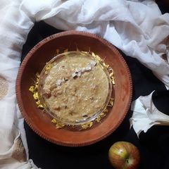 Apple kheer A picture of Apple kheer.