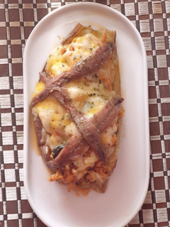 Una foto de Berenjena rellenas de atún con quesos y roquefort