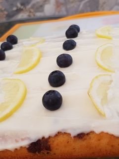 صورة لوصفة كيكة التوت بالليمون