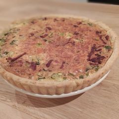 A picture of Quiche Lorraine.