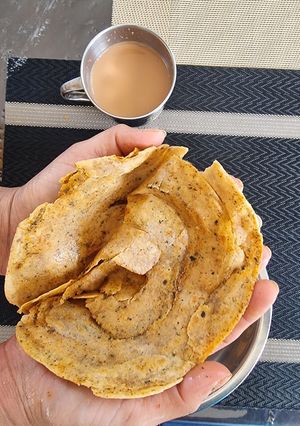 A picture of Masala lachchha paratha.