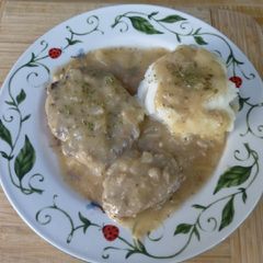 A picture of Simply Southern Smothered Cube Steak.
