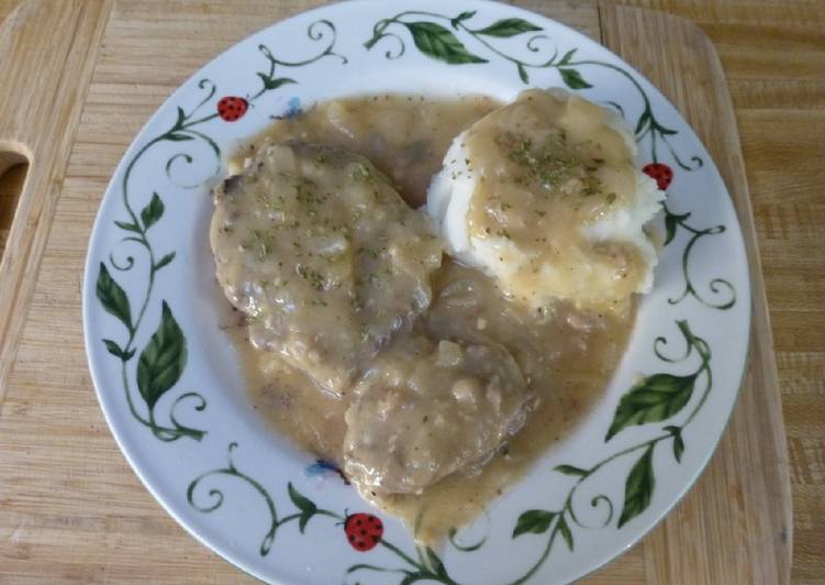 Recipe of Perfect Simply Southern Smothered Cube Steak