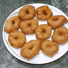 A picture of Suji Vada.