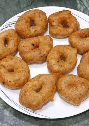 A picture of Suji Vada.