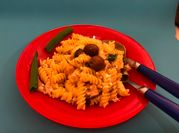 Una foto de fusilli con atún