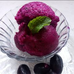 A picture of Jamun sorbet.