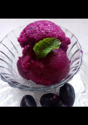 A picture of Jamun sorbet.