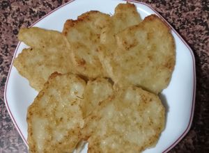 Una foto de Tortitas de Col Rizada